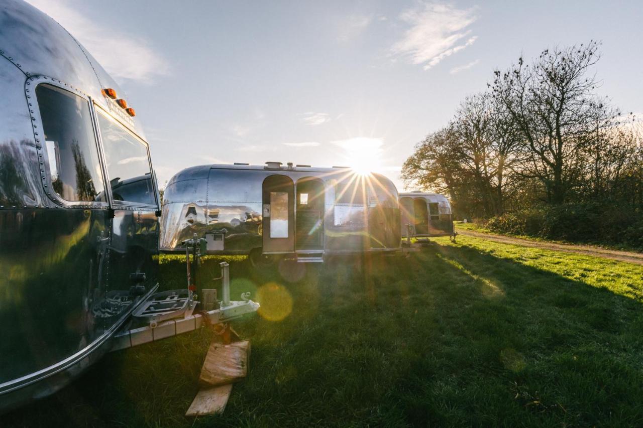 Silver Airstream Glamping & Rental Chichester Zewnętrze zdjęcie
