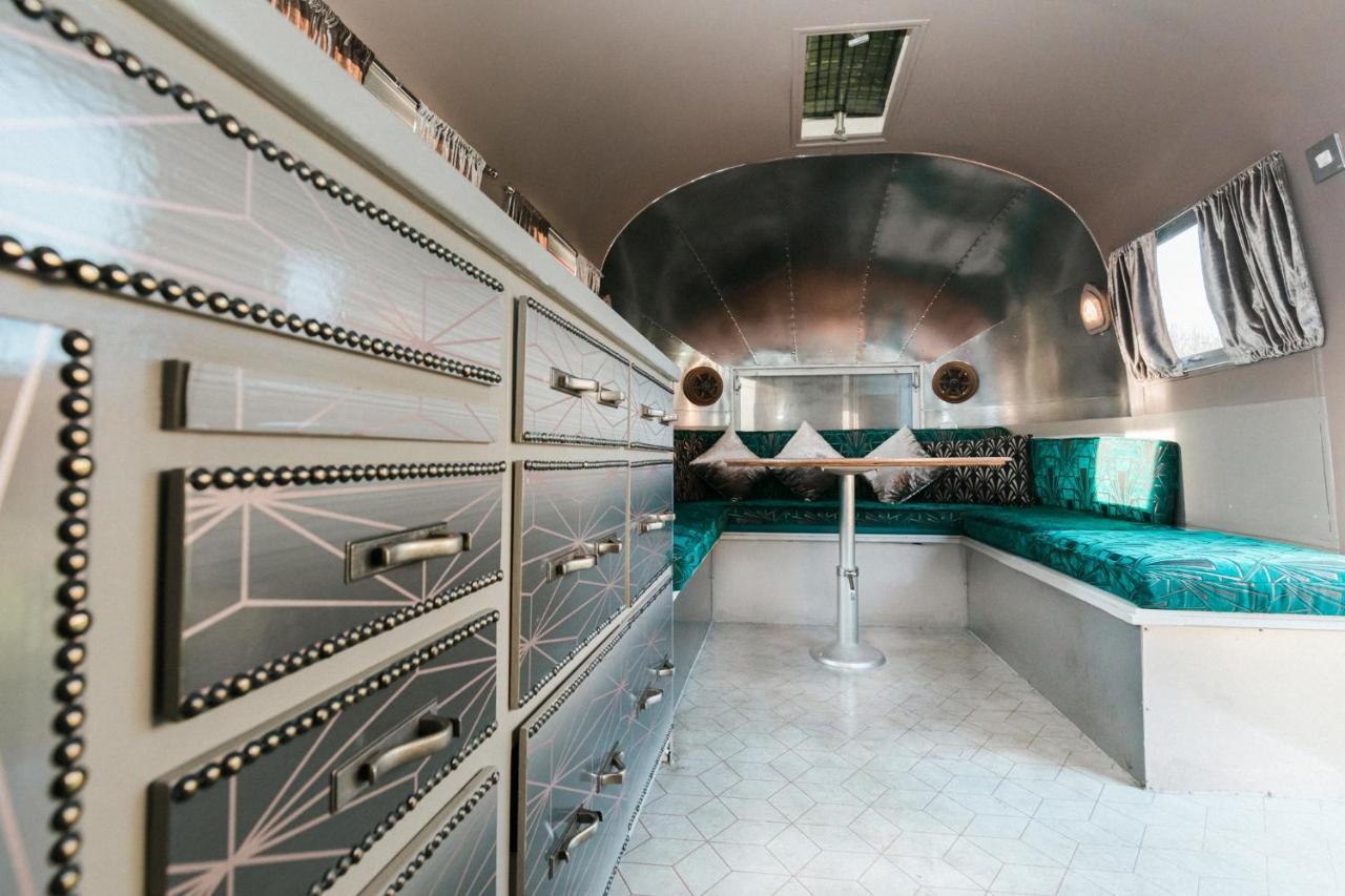 Silver Airstream Glamping & Rental Chichester Zewnętrze zdjęcie