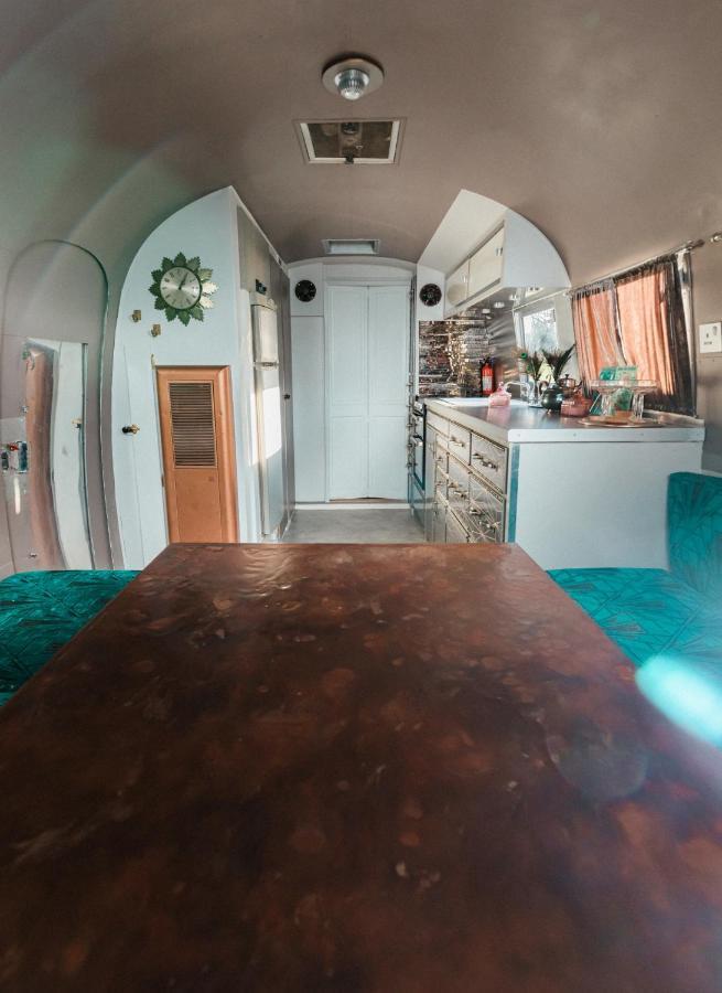 Silver Airstream Glamping & Rental Chichester Zewnętrze zdjęcie