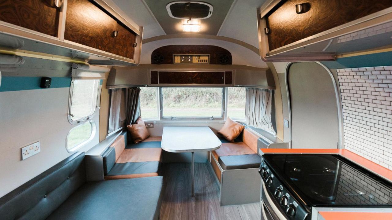 Silver Airstream Glamping & Rental Chichester Zewnętrze zdjęcie