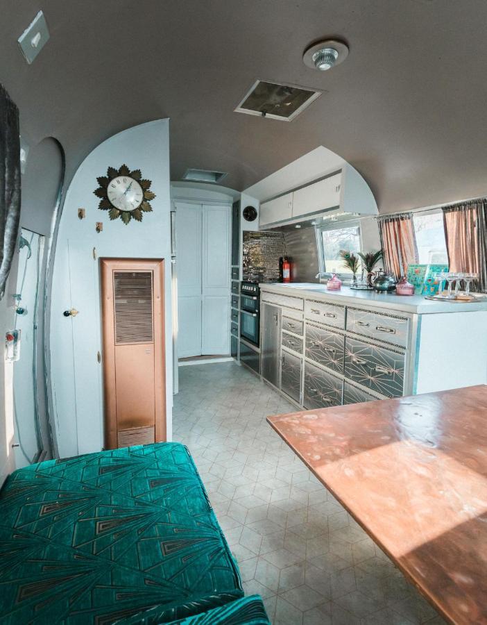 Silver Airstream Glamping & Rental Chichester Zewnętrze zdjęcie