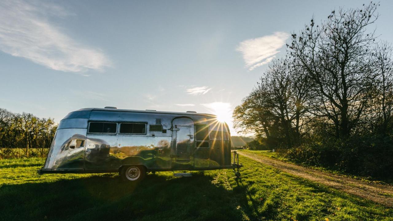 Silver Airstream Glamping & Rental Chichester Zewnętrze zdjęcie