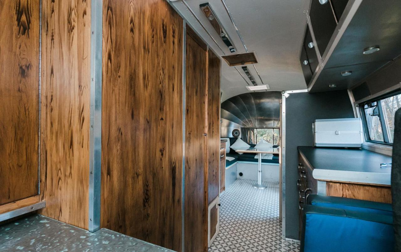 Silver Airstream Glamping & Rental Chichester Zewnętrze zdjęcie