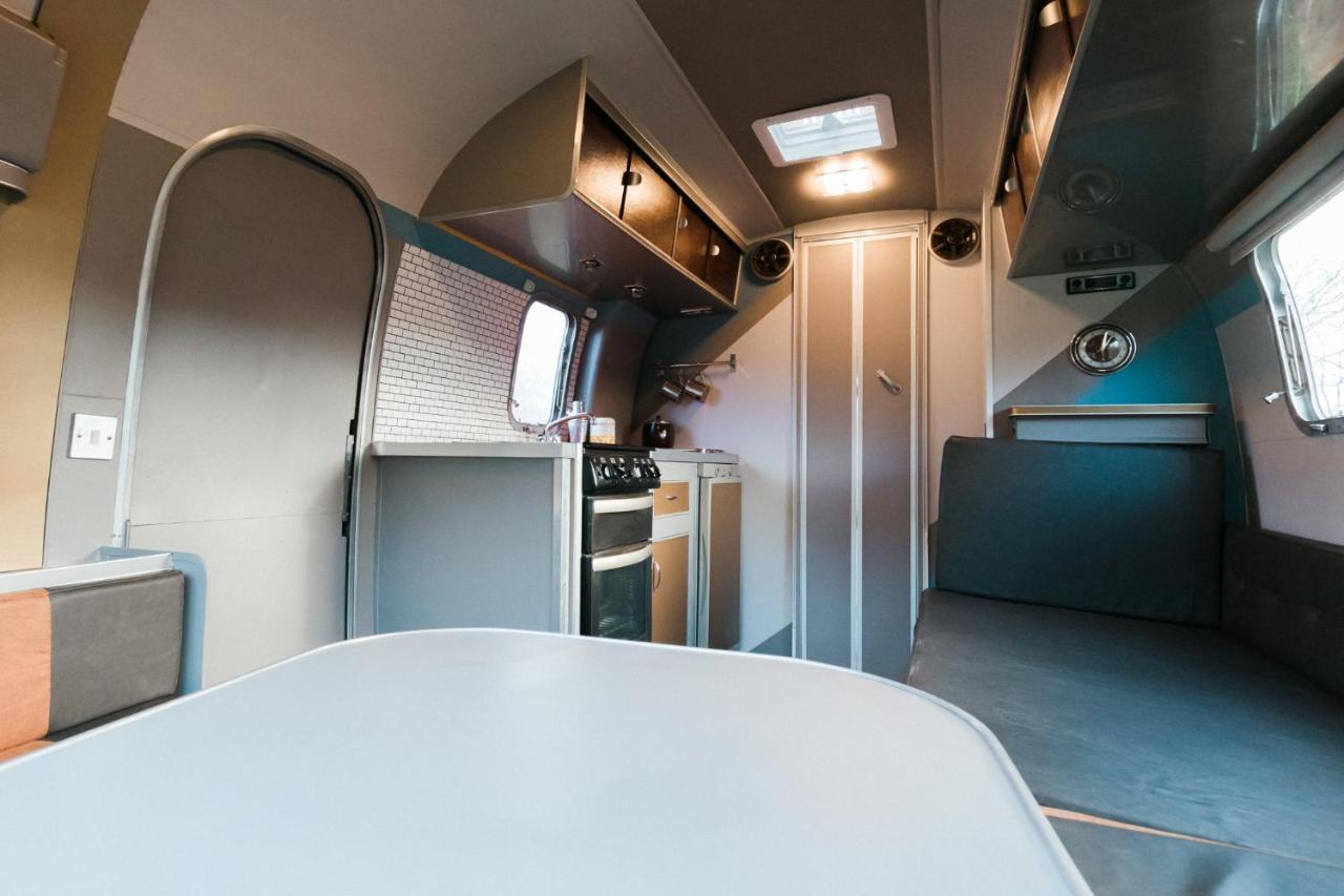 Silver Airstream Glamping & Rental Chichester Zewnętrze zdjęcie
